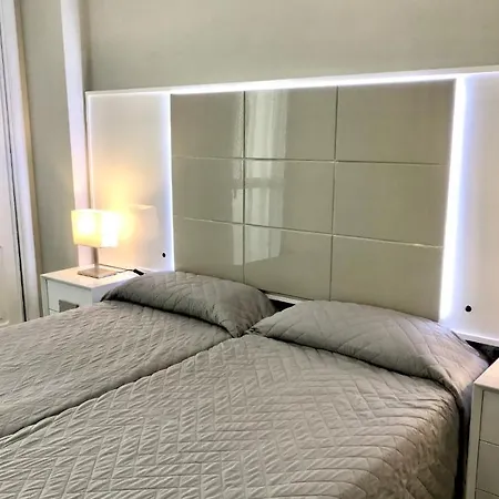 Mi Capricho 4c Beachfront -apartment With Sea View - Costa Del Sol Apartment